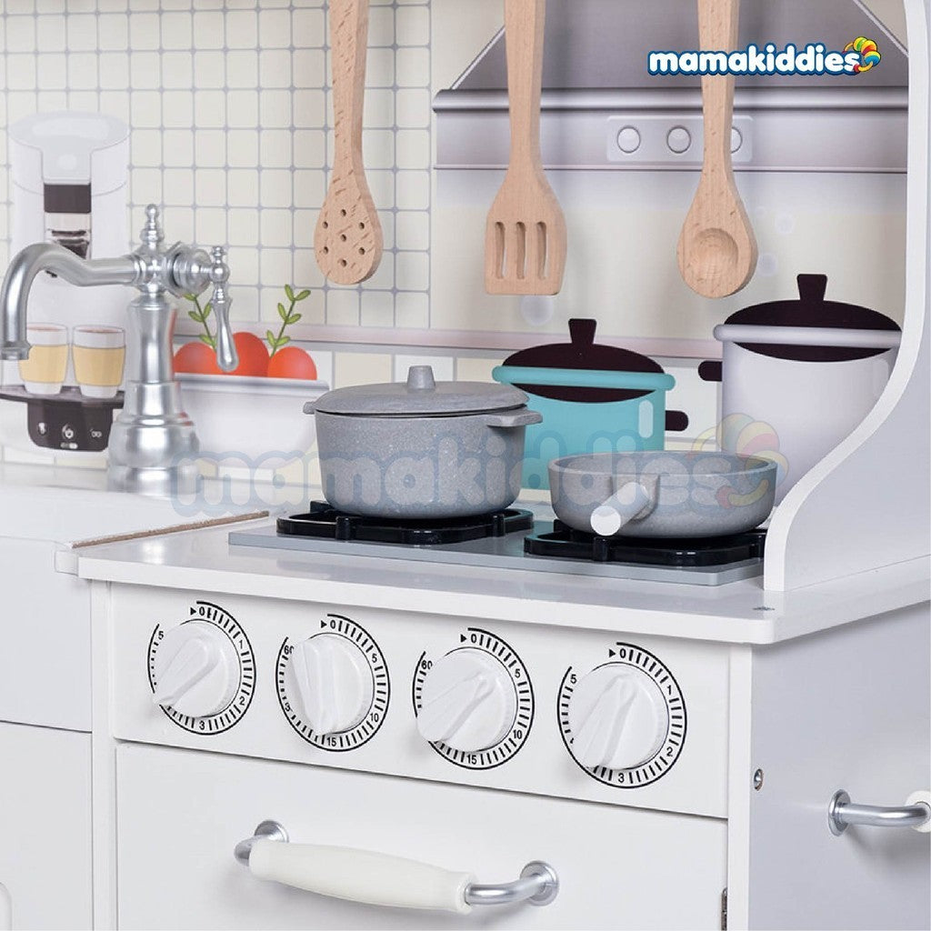 WOODEN VINTAGES KITCHEN